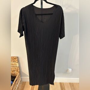 Nothing fits but one size mini pleated dress